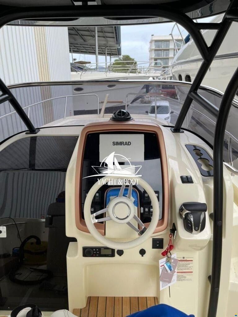 Invictus Capoforte CX 270