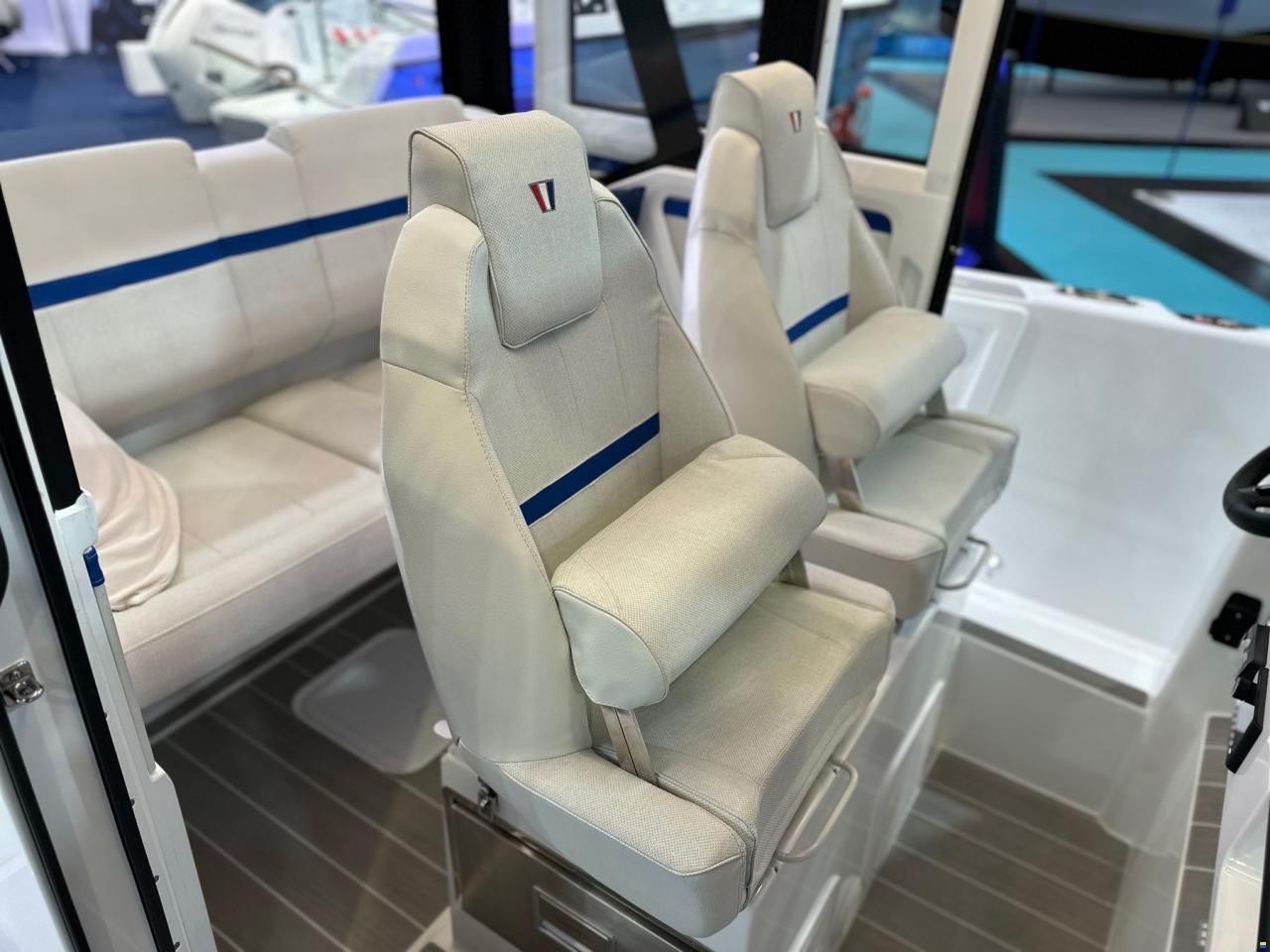 Wellcraft 28 Explorer