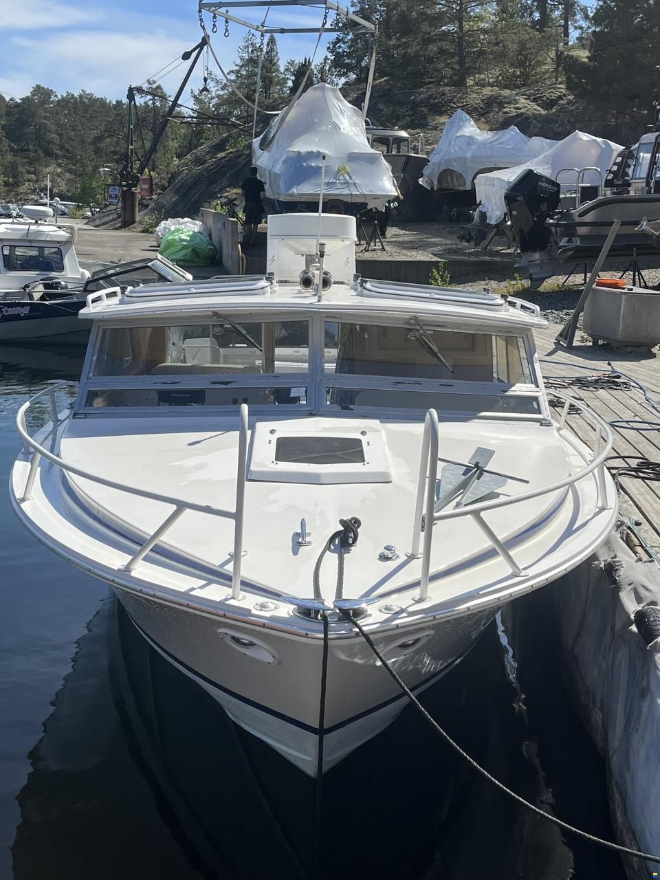 Bertram 28 HT