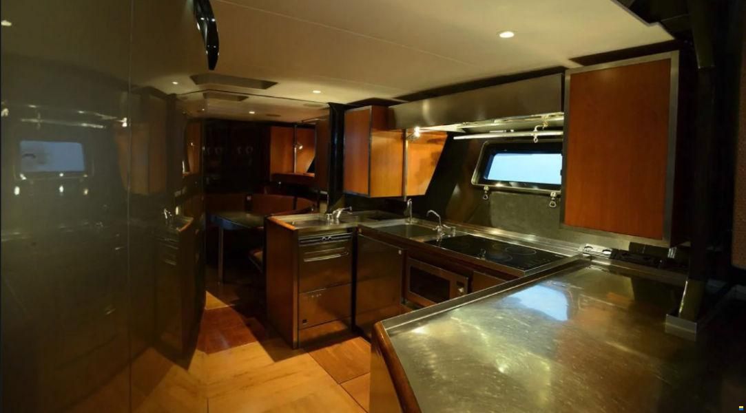 Pendennis Wally 33m