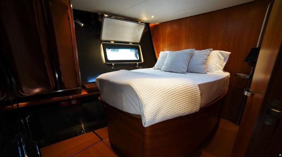 Pendennis Wally 33m
