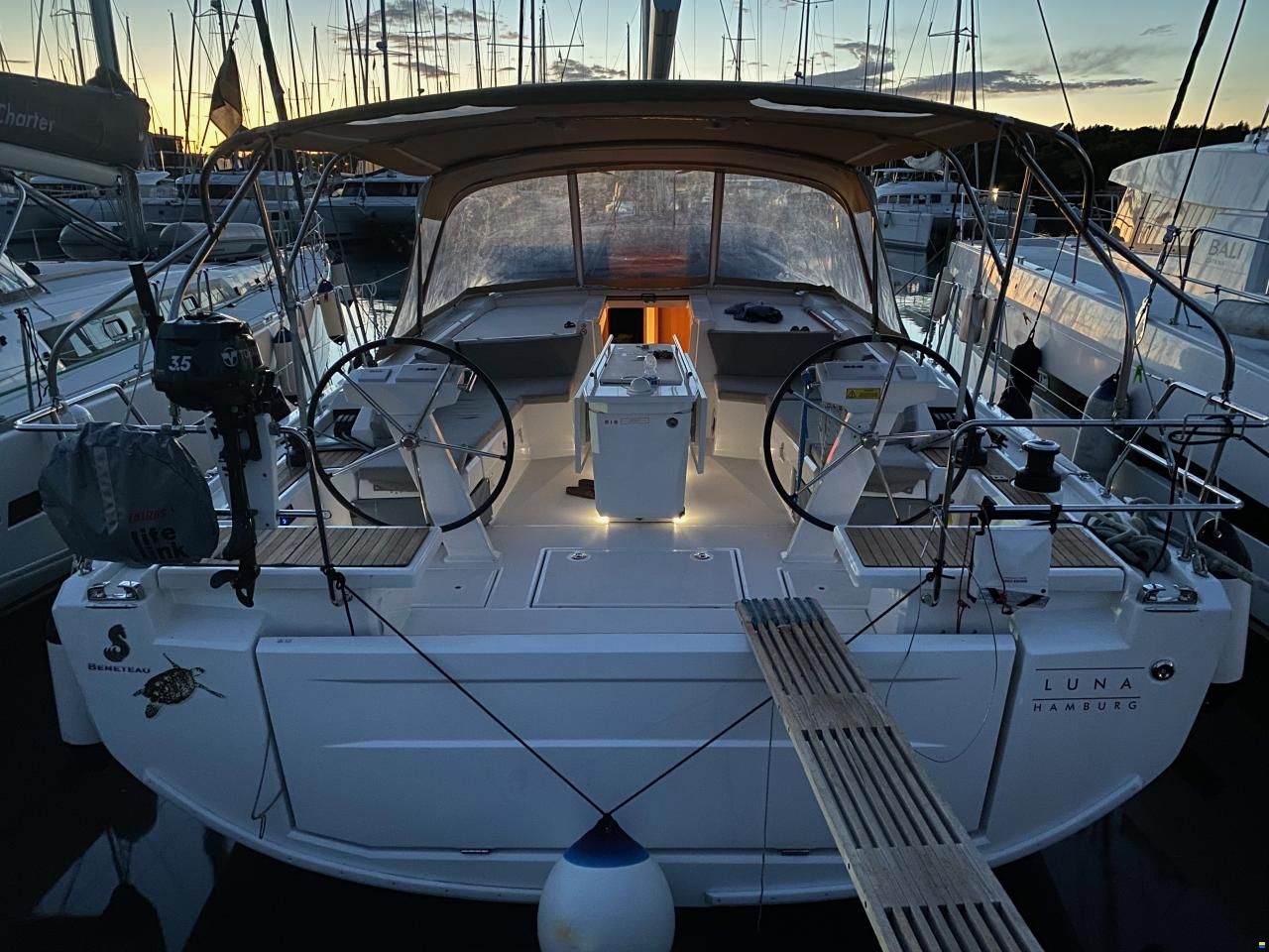 Beneteau Oceanis 46.1