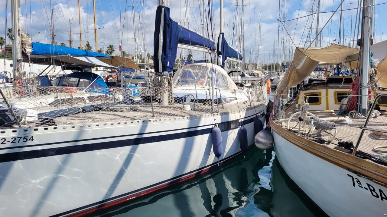 North Wind Mistral 40