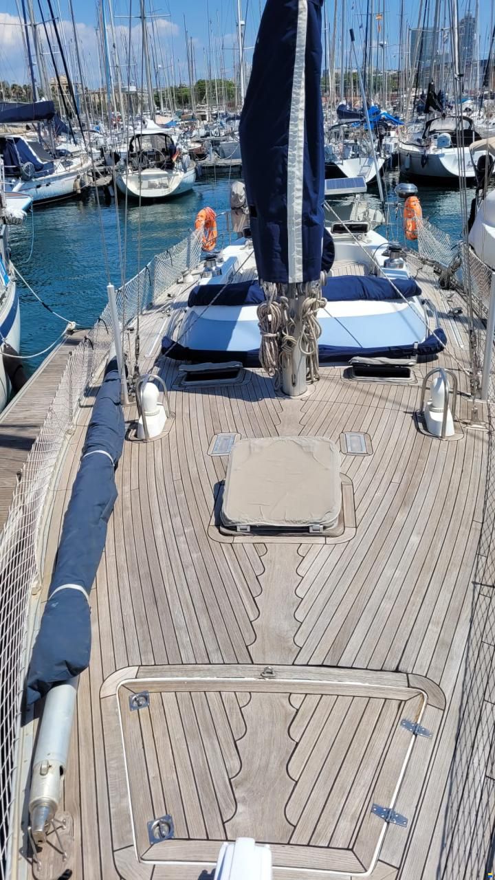 North Wind Mistral 40