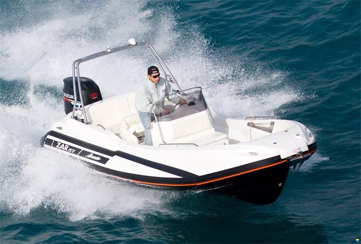 ZAR Formenti ZAR 57 Well Deck