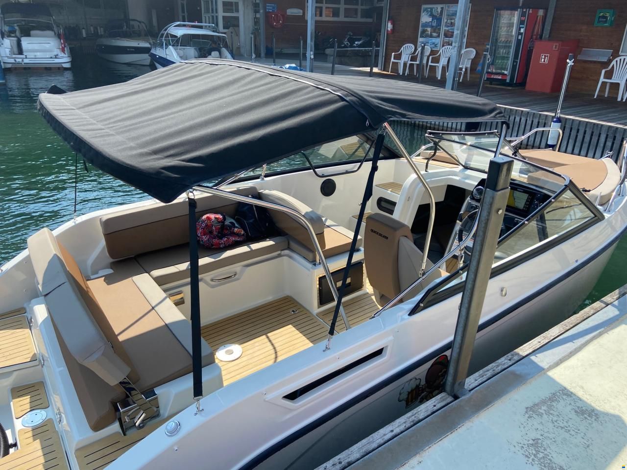 Quicksilver 675 Cruiser