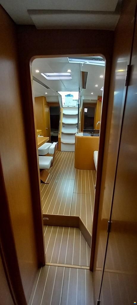 Jeanneau 53
