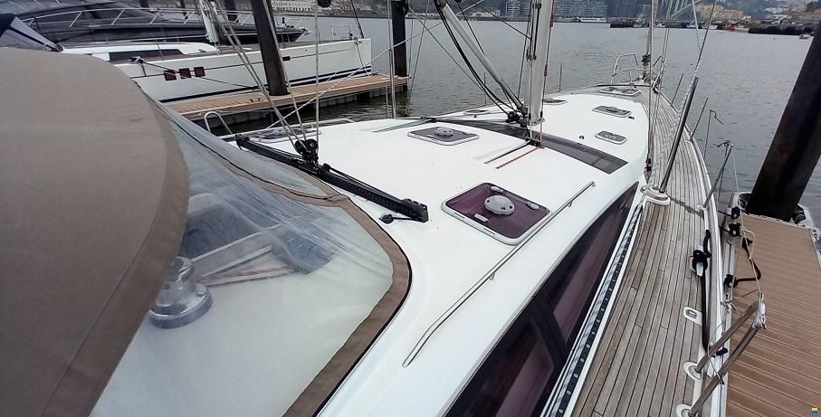 Jeanneau 53