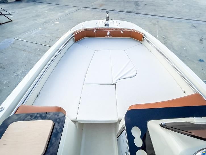 Invictus Sx200