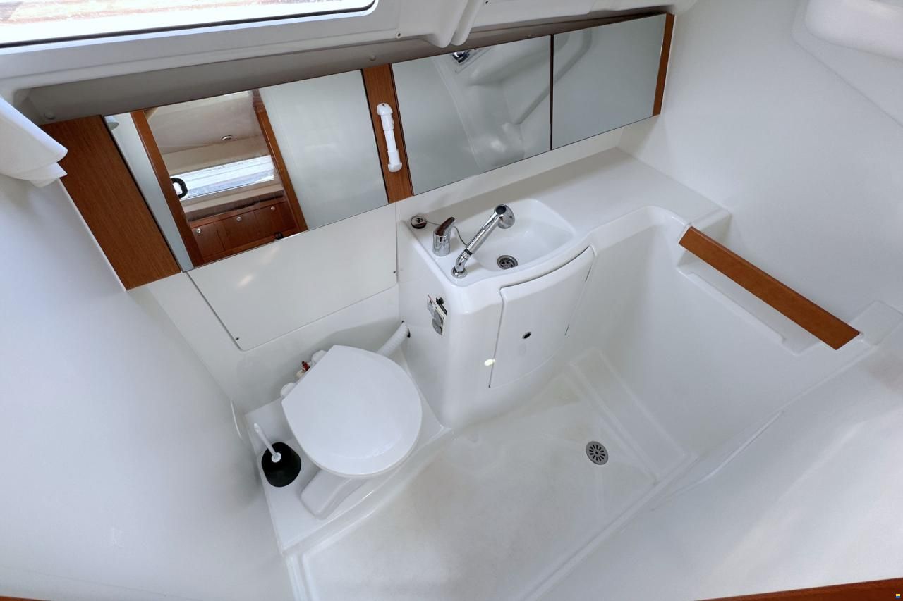 Beneteau Oceanis 34