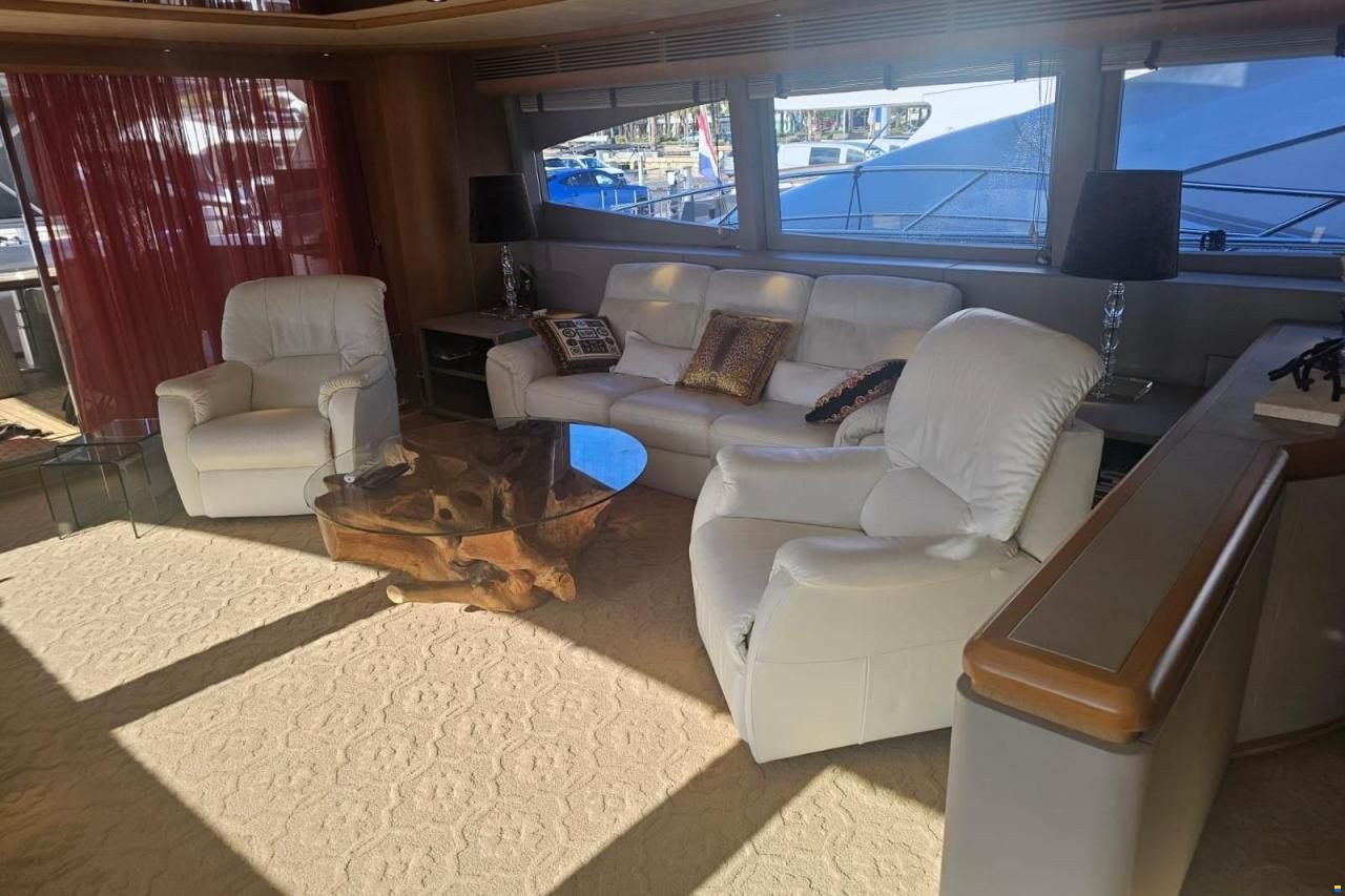 Astondoa 102 GLX