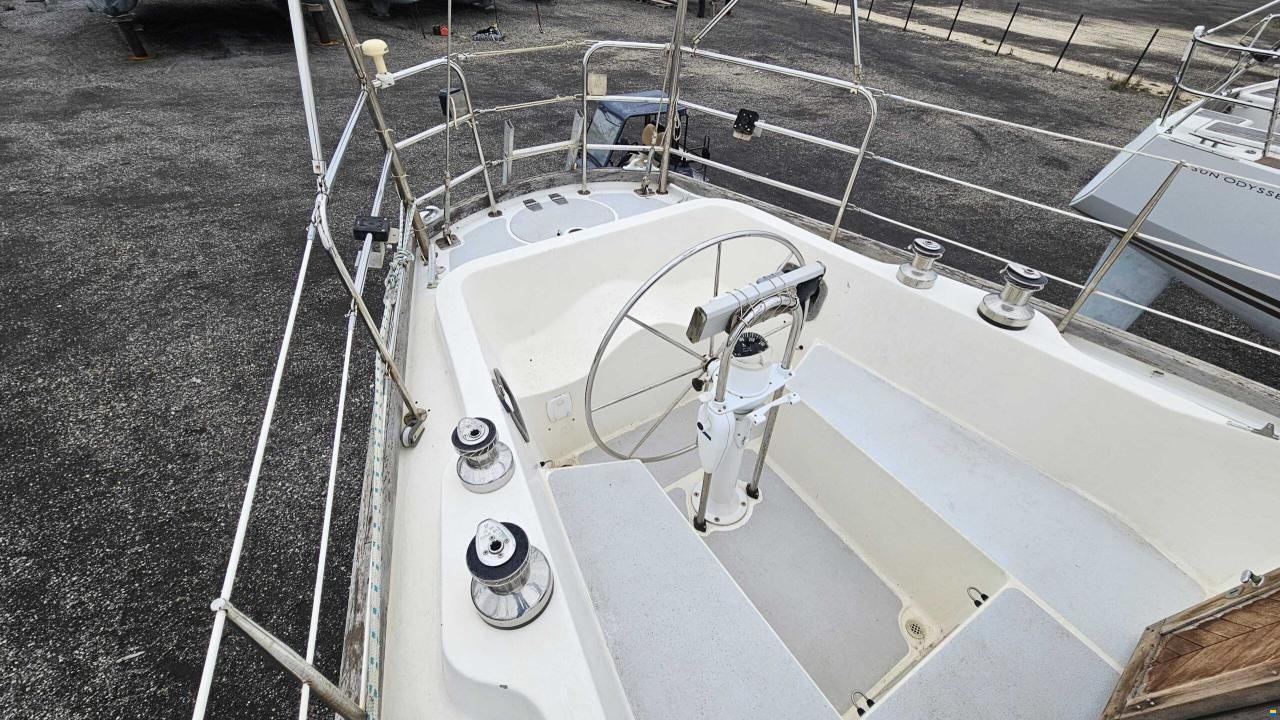 Bruce Roberts Yacht Design Classic 45