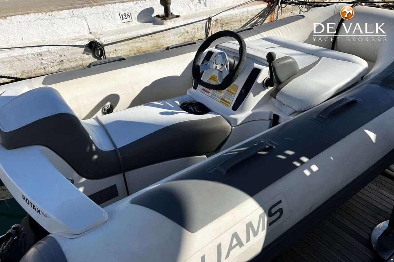 Azimut 50
