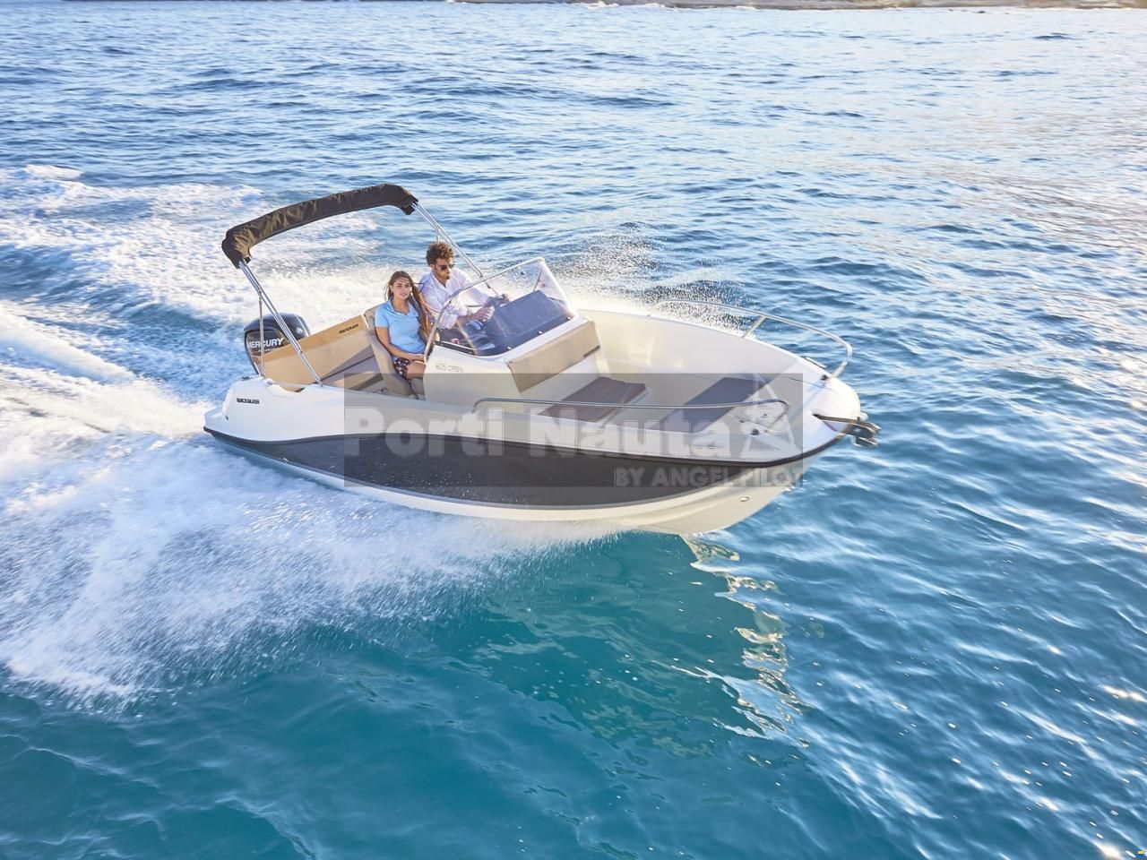 Quicksilver Activ 605 Open