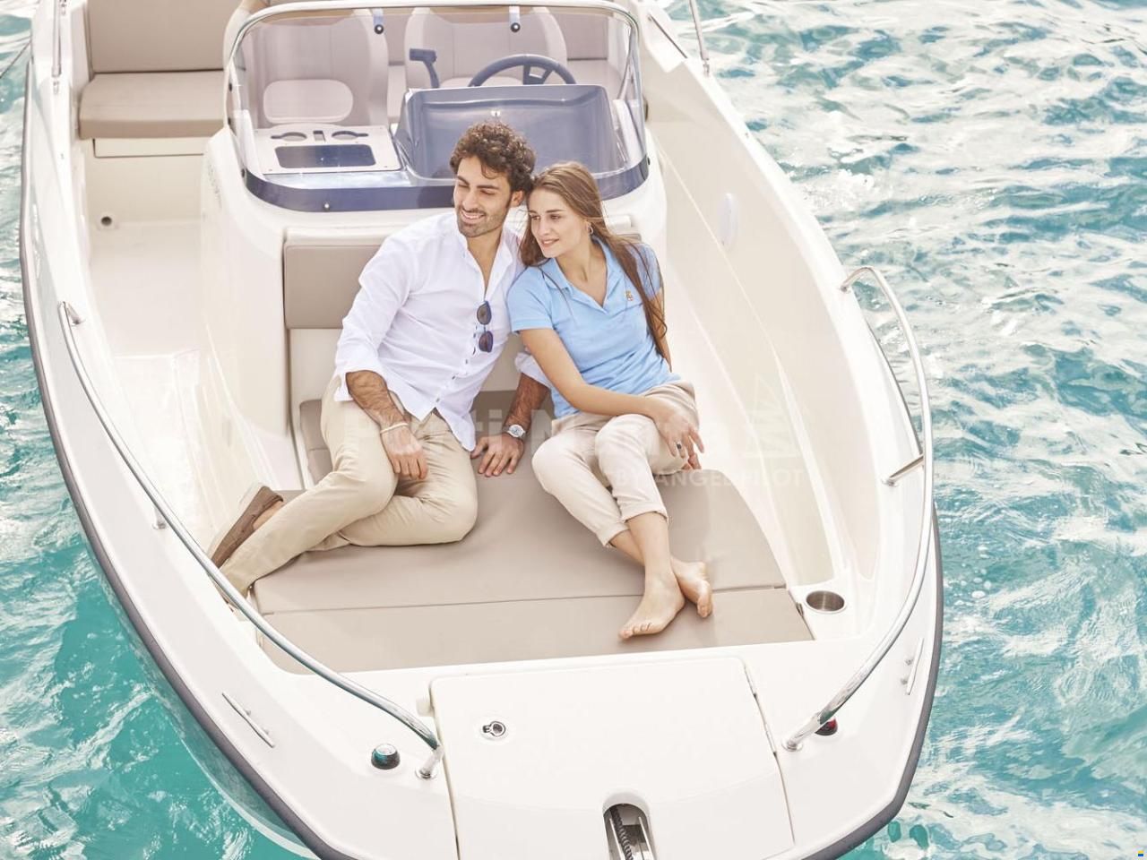 Quicksilver Activ 605 Open