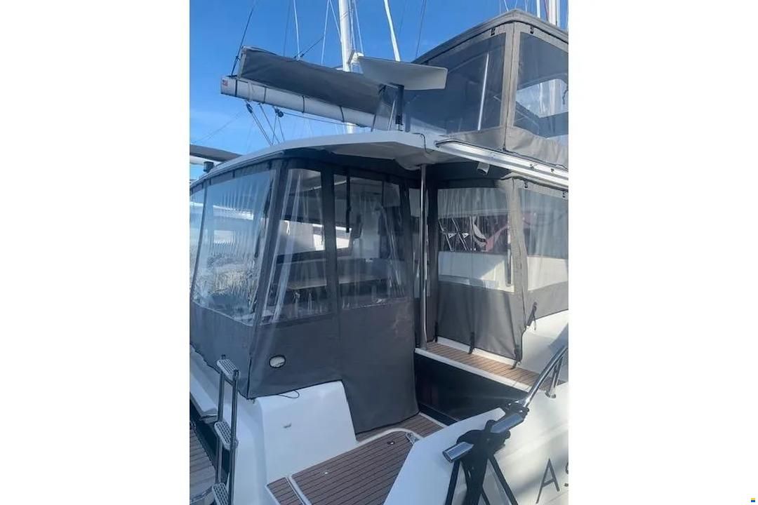 Fountaine Pajot Astrea 42