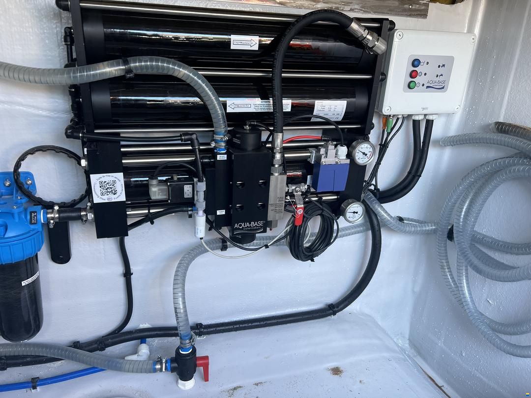 Fountaine Pajot Astrea 42
