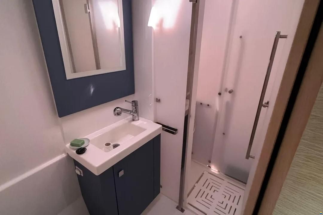 Fountaine Pajot Astrea 42