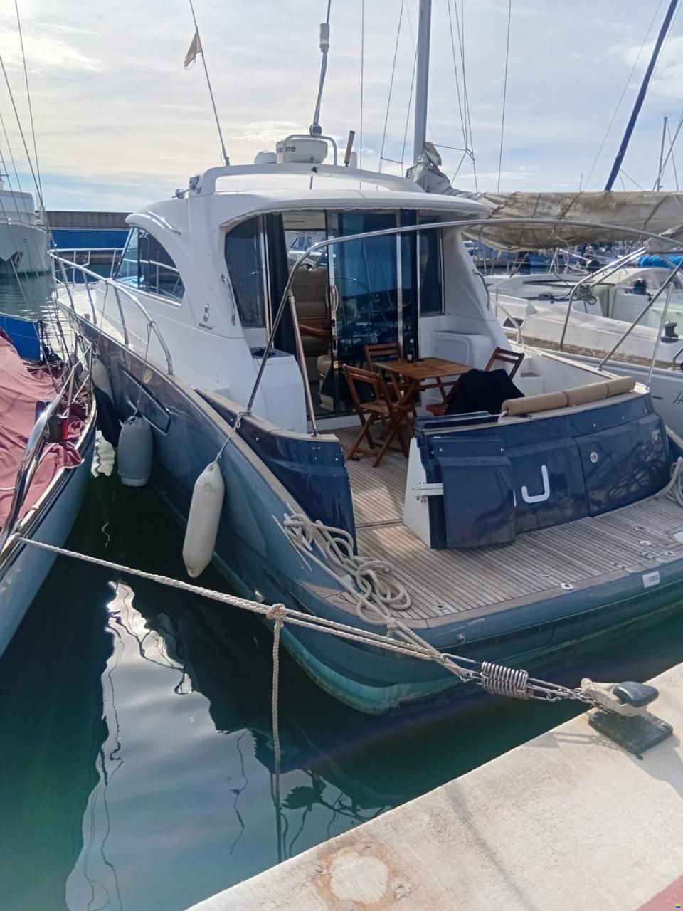 Beneteau flyer 12 cabin