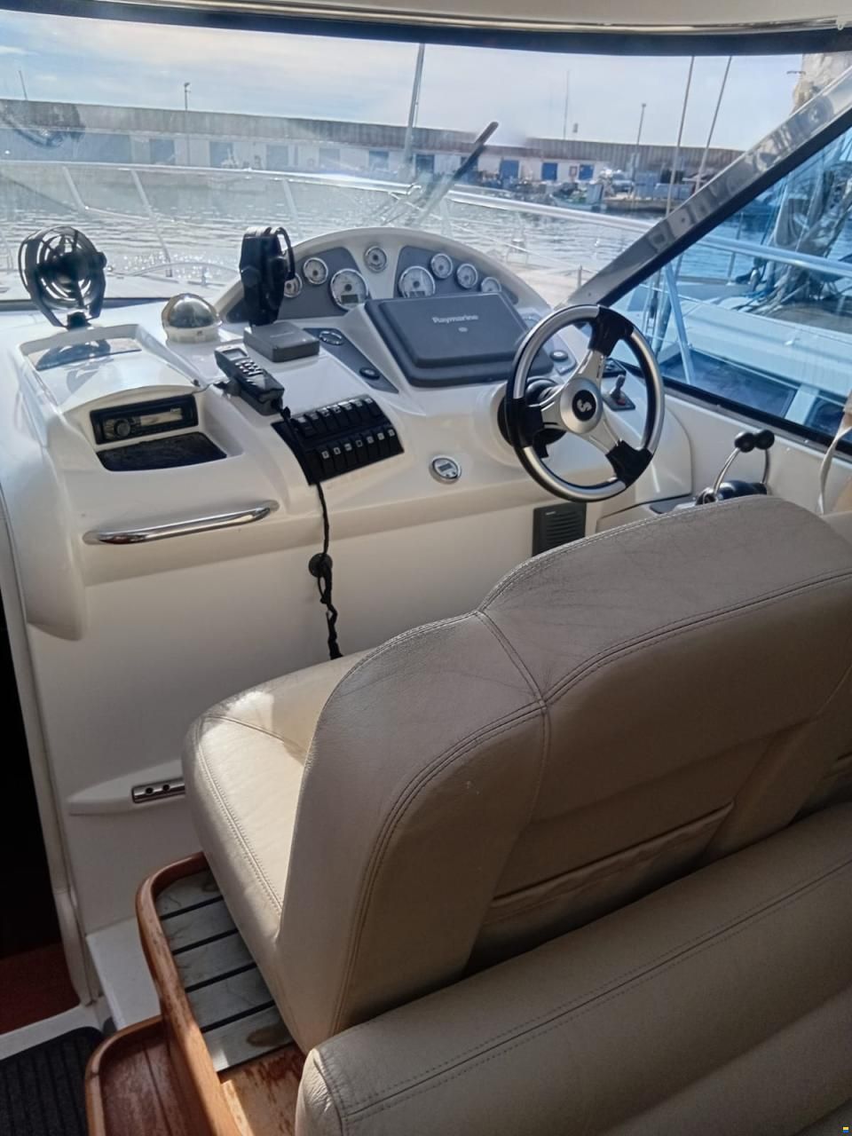 Beneteau flyer 12 cabin