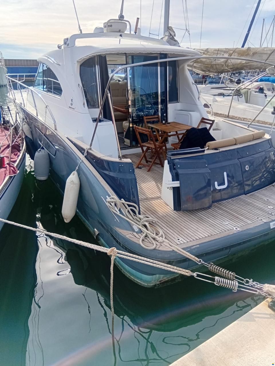 Beneteau flyer 12 cabin