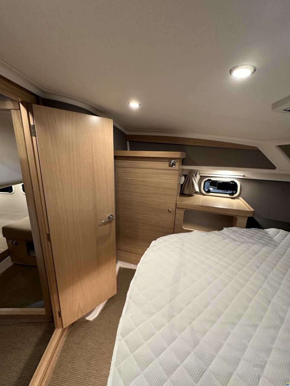 Nimbus 365 Coup&eacute;