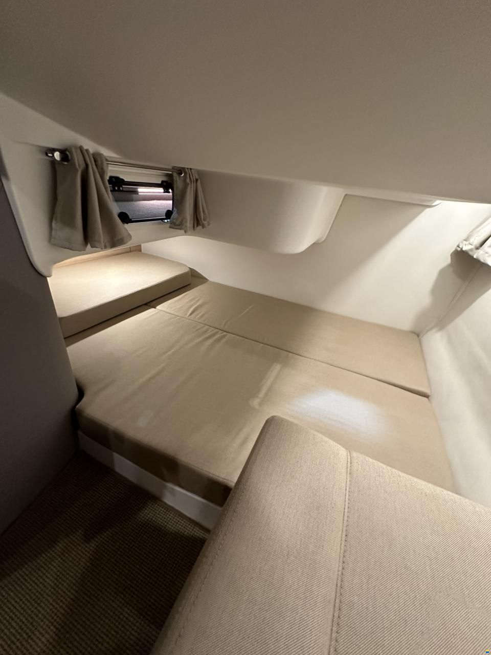 Nimbus 365 Coup&eacute;