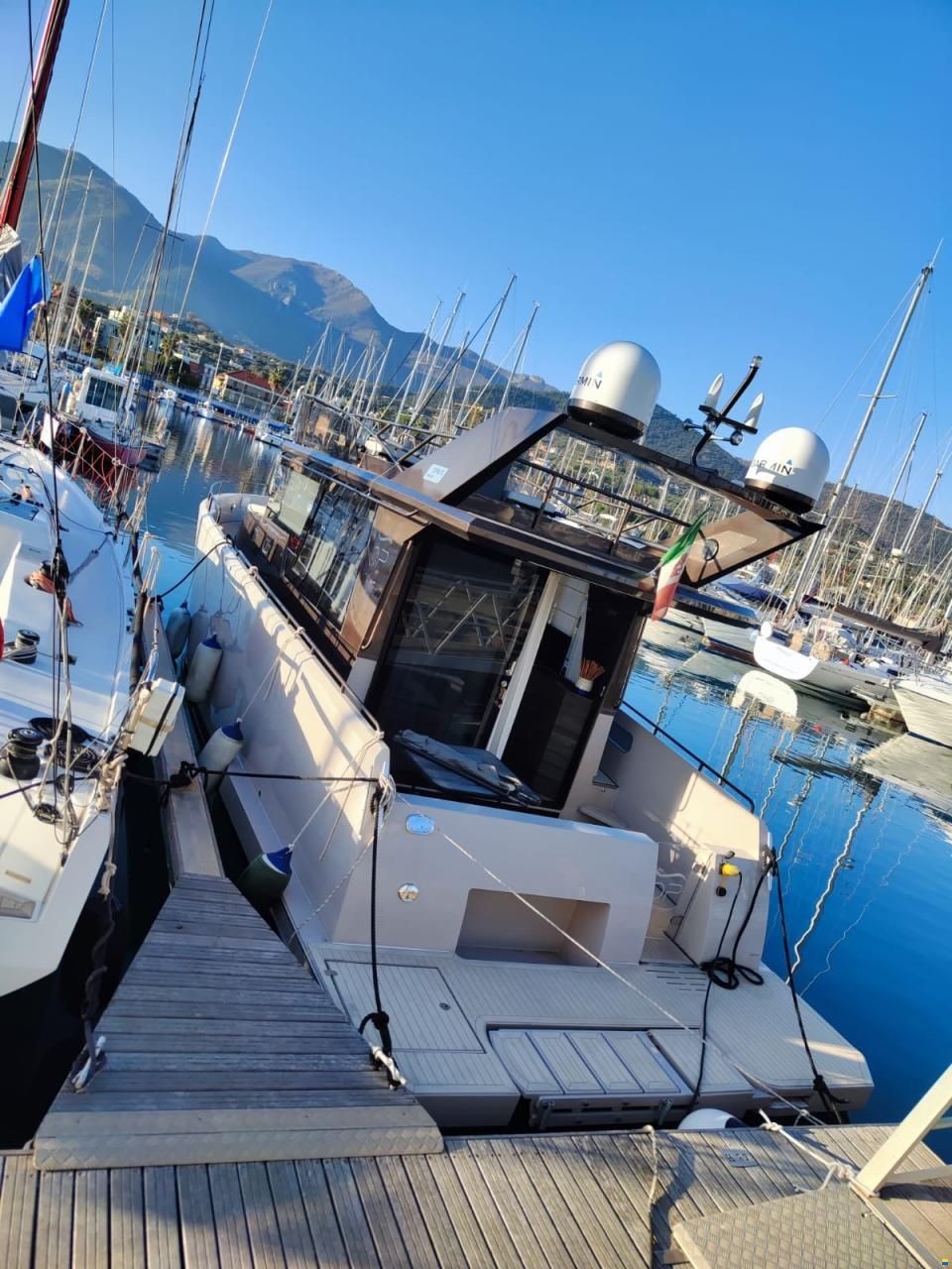 OPM 37 HYBRID