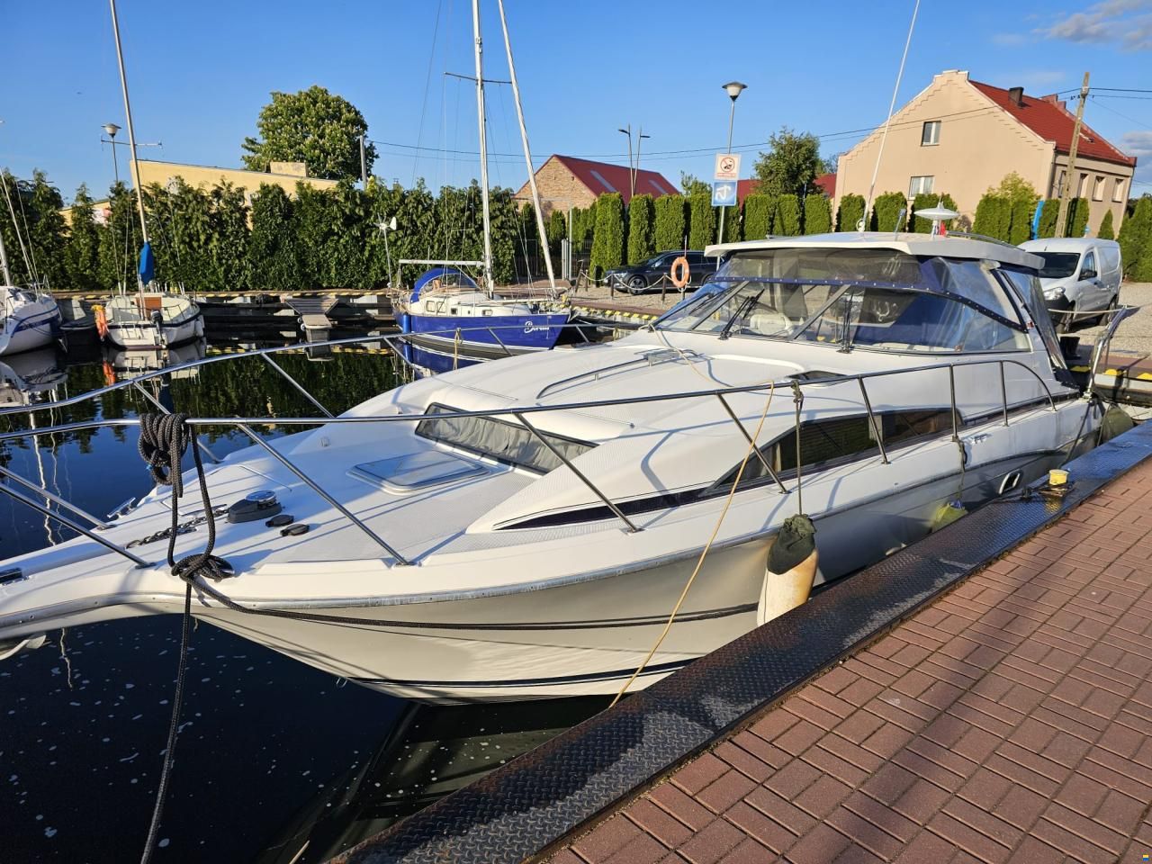 Bayliner 3255 Avanti Express