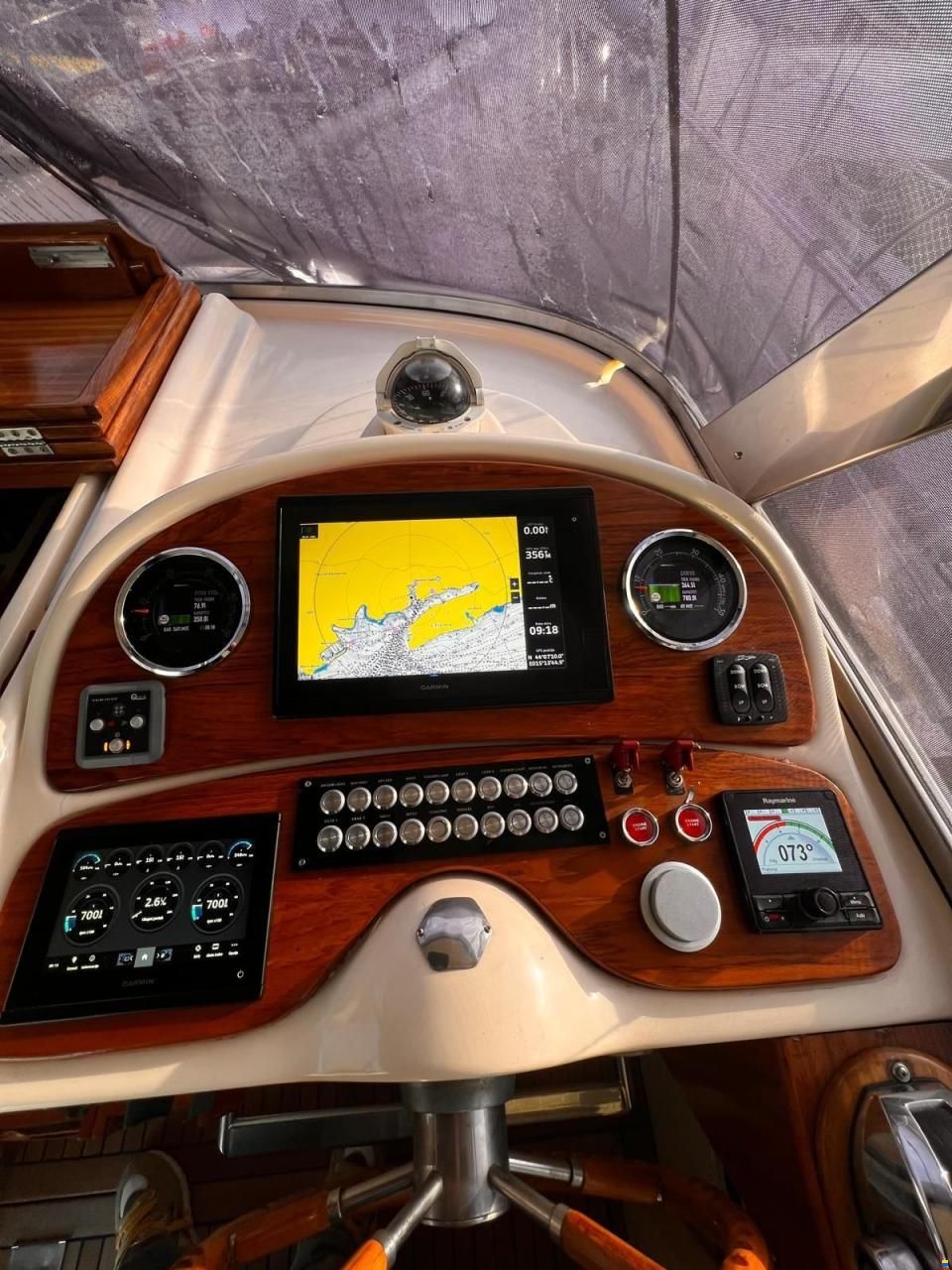 Fratelli Aprea 32 Hard Top