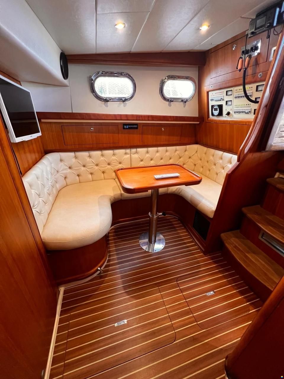 Fratelli Aprea 32 Hard Top
