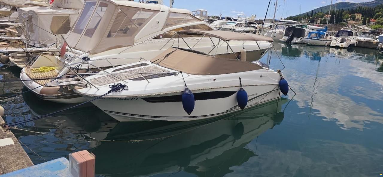 Jeanneau Cap Camarat 7.5 DC