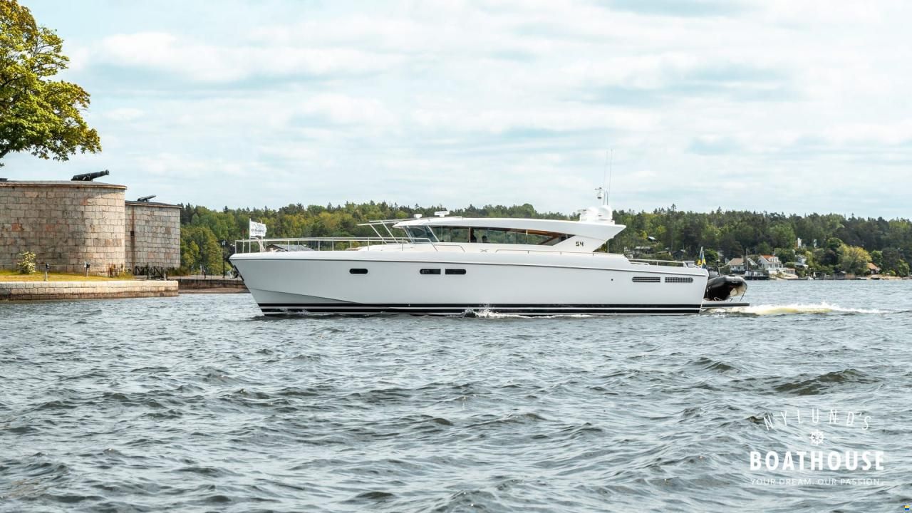 Delta Powerboats 54 IPS