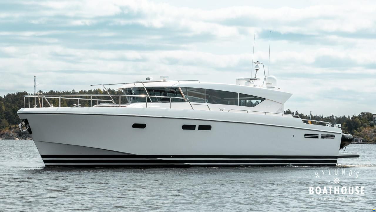 Delta Powerboats 54 IPS