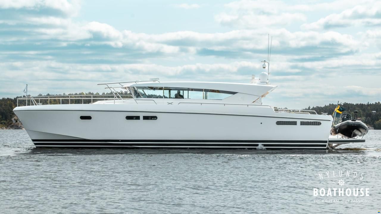 Delta Powerboats 54 IPS