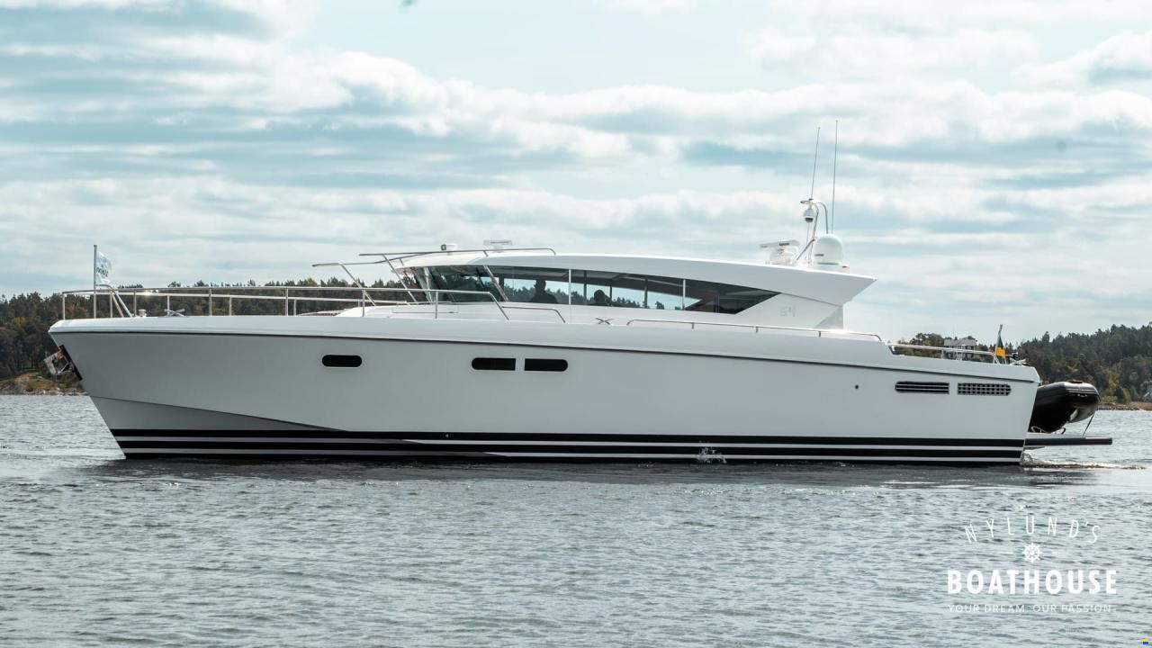 Delta Powerboats 54 IPS