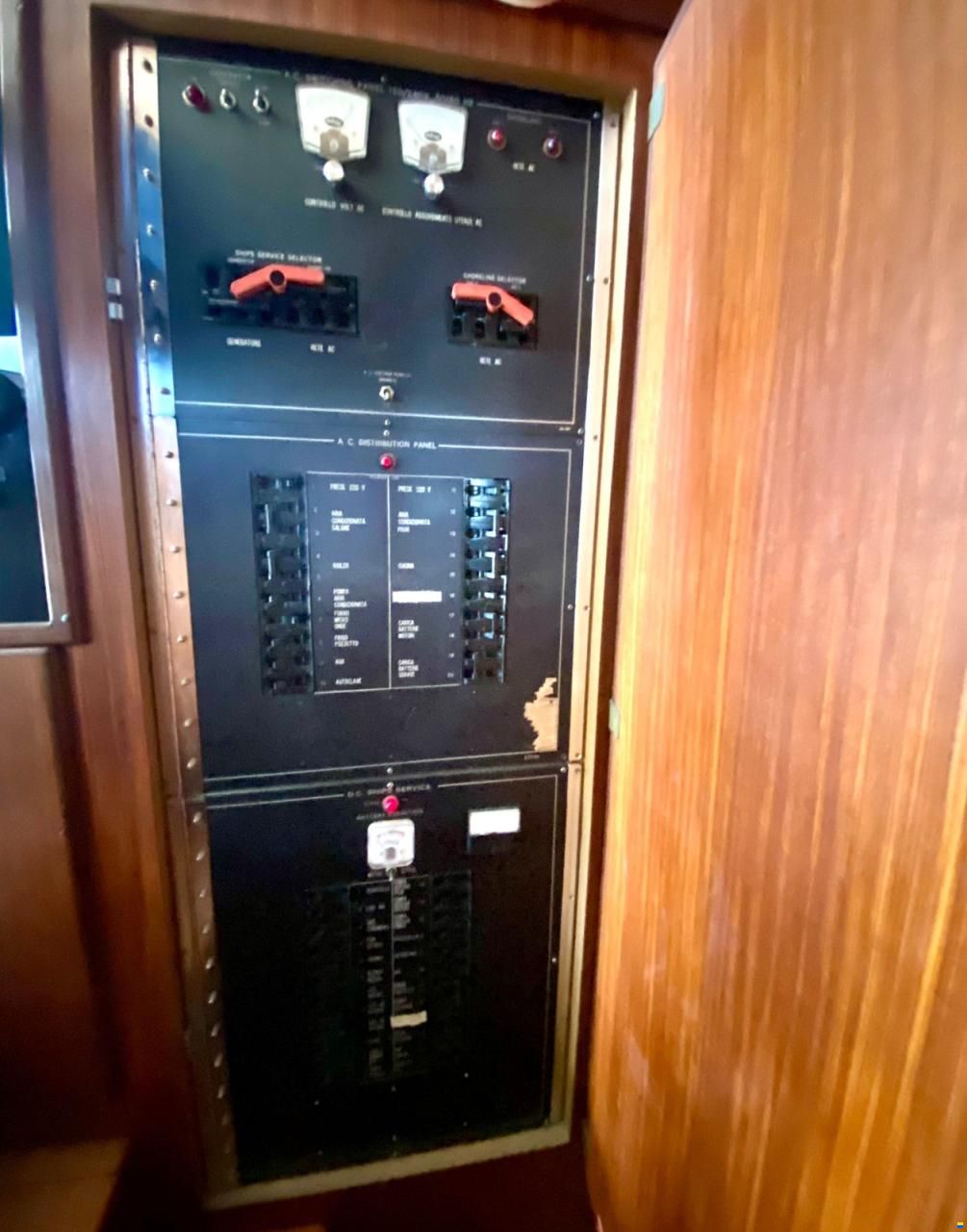 Hatteras 41 Convertible