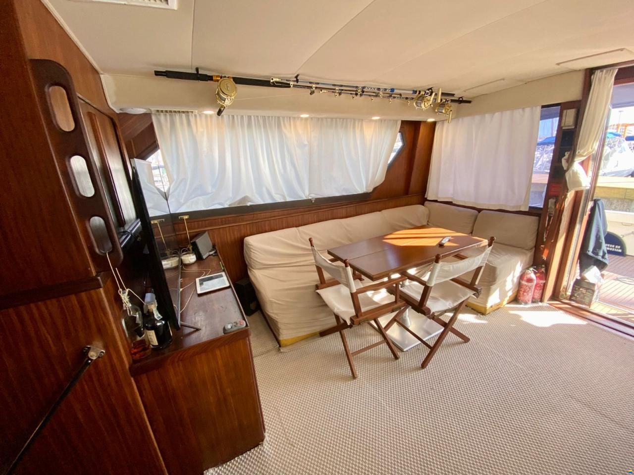Hatteras 41 Convertible