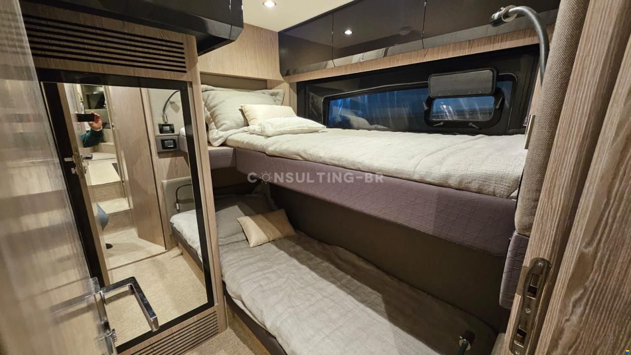 Azimut Atlantis 51