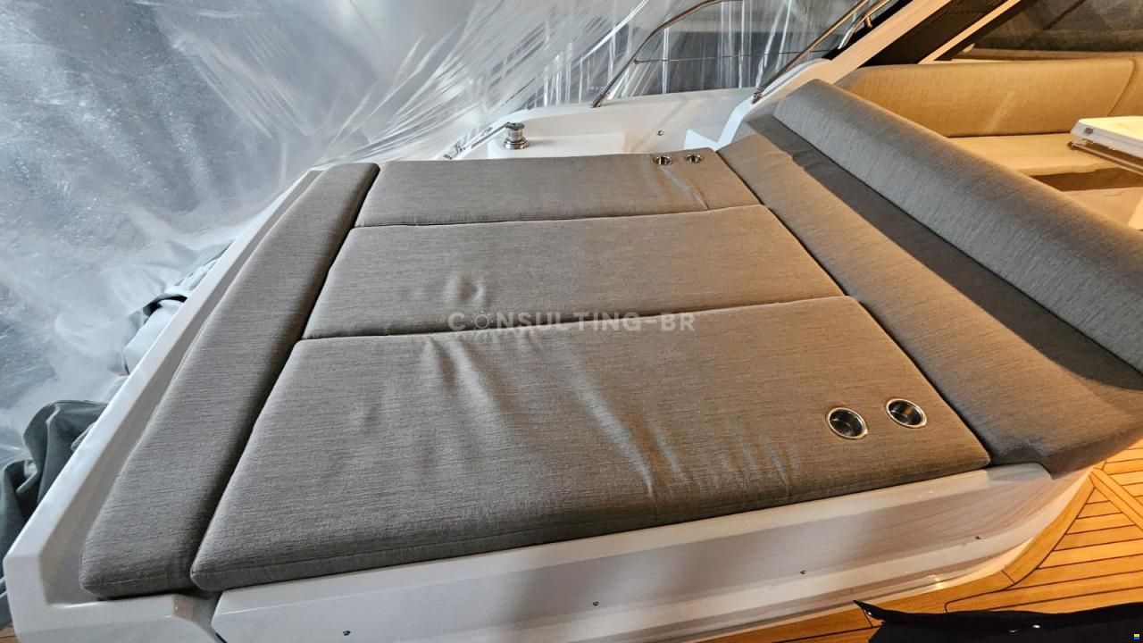 Azimut Atlantis 51