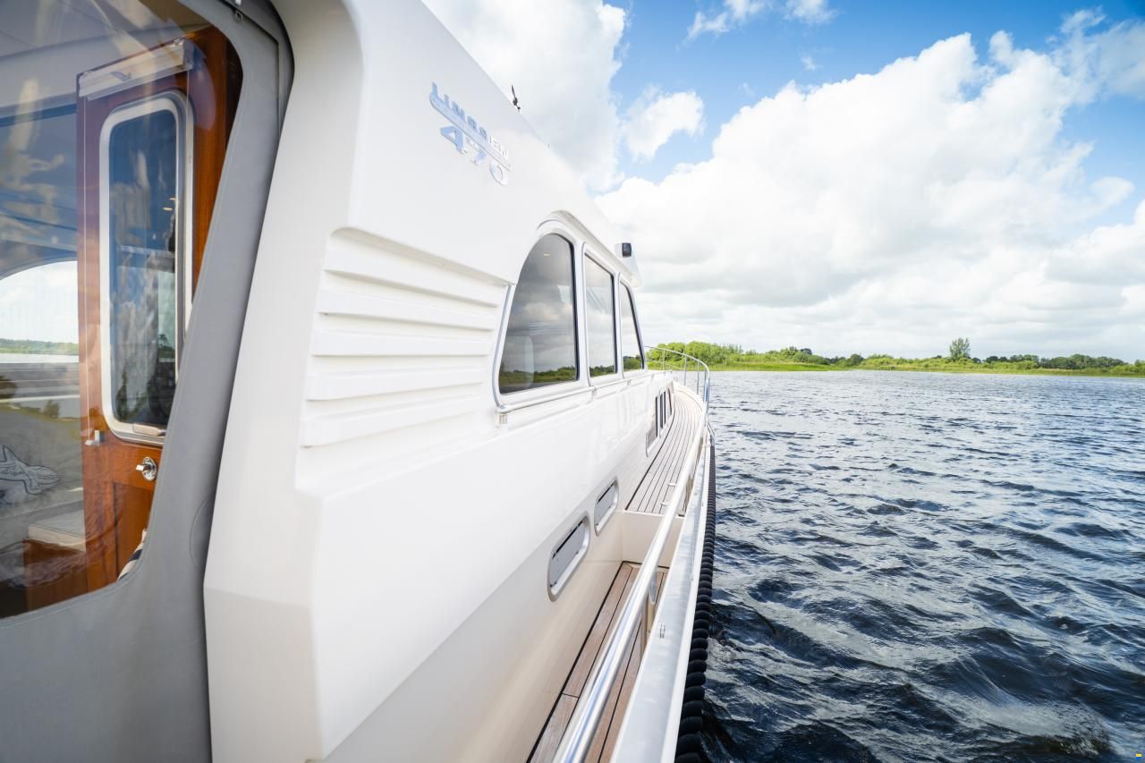 Linssen Grand Sturdy 470 Sedan Wheelhouse