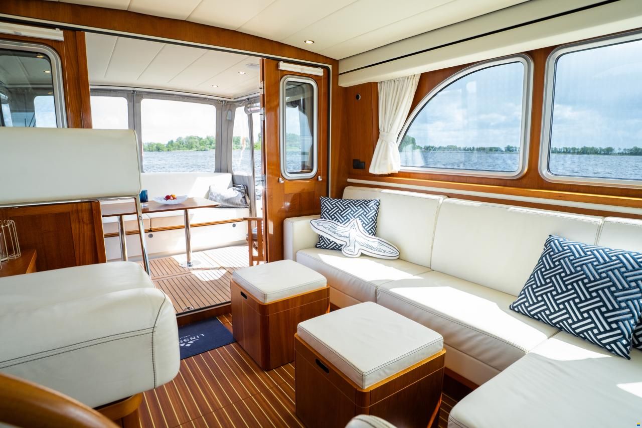 Linssen Grand Sturdy 470 Sedan Wheelhouse