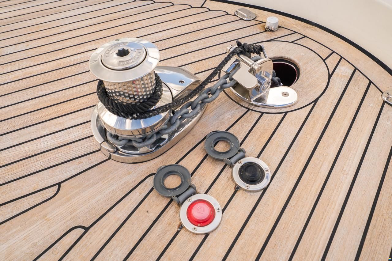 Linssen Grand Sturdy 470 Sedan Wheelhouse