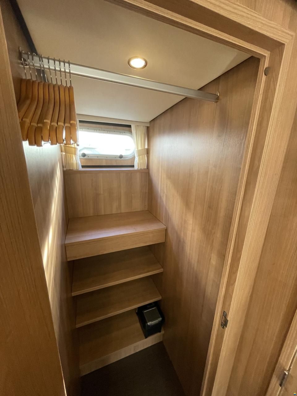 Linssen Grand Sturdy 40.0 AC INTERO