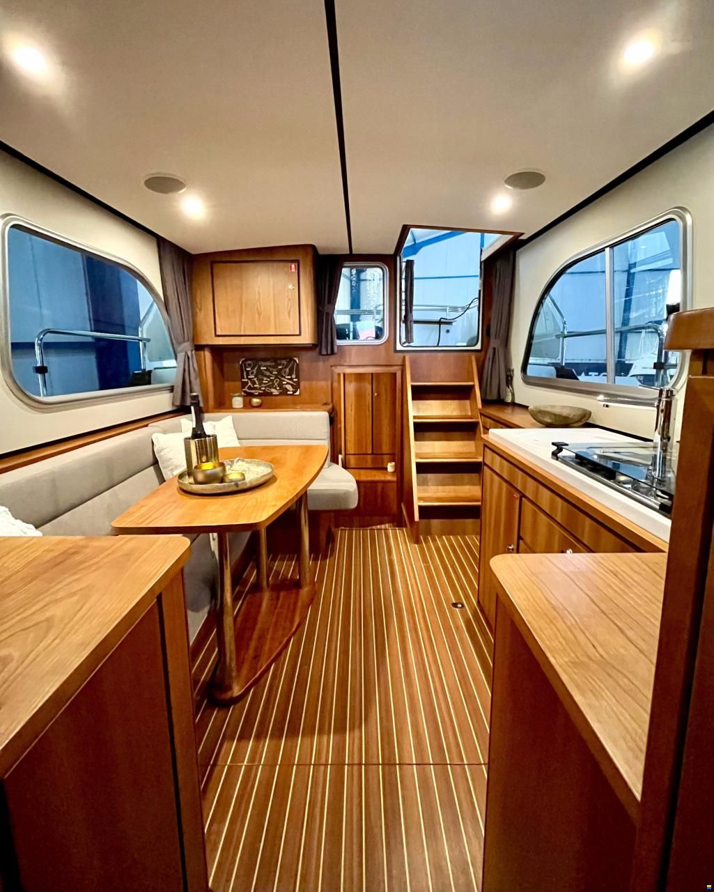 Linssen Grand Sturdy 30.9 AC Brilliant Edition
