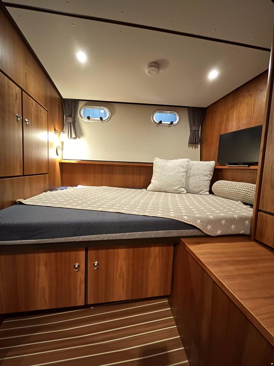 Linssen Grand Sturdy 30.9 AC Brilliant Edition