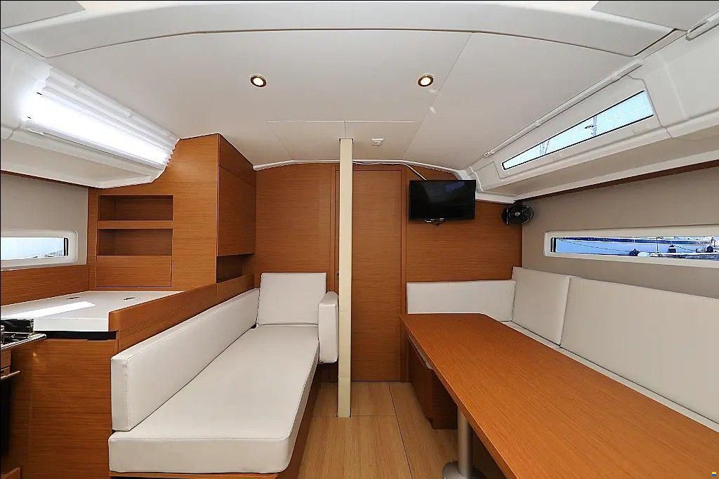 Jeanneau Sun Odyssey 410
