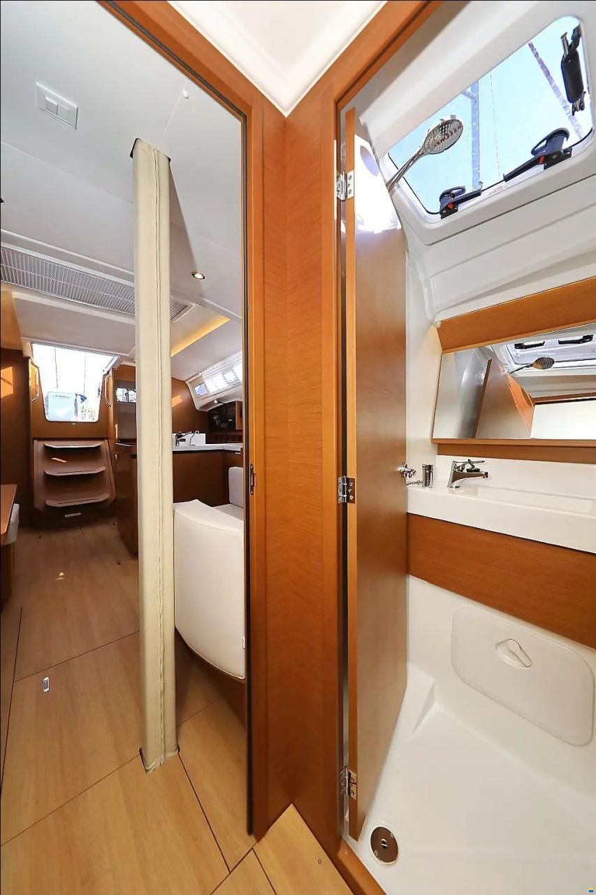 Jeanneau Sun Odyssey 410