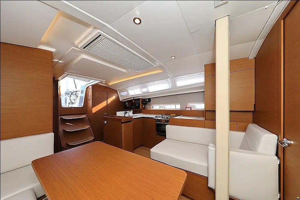 Jeanneau Sun Odyssey 410