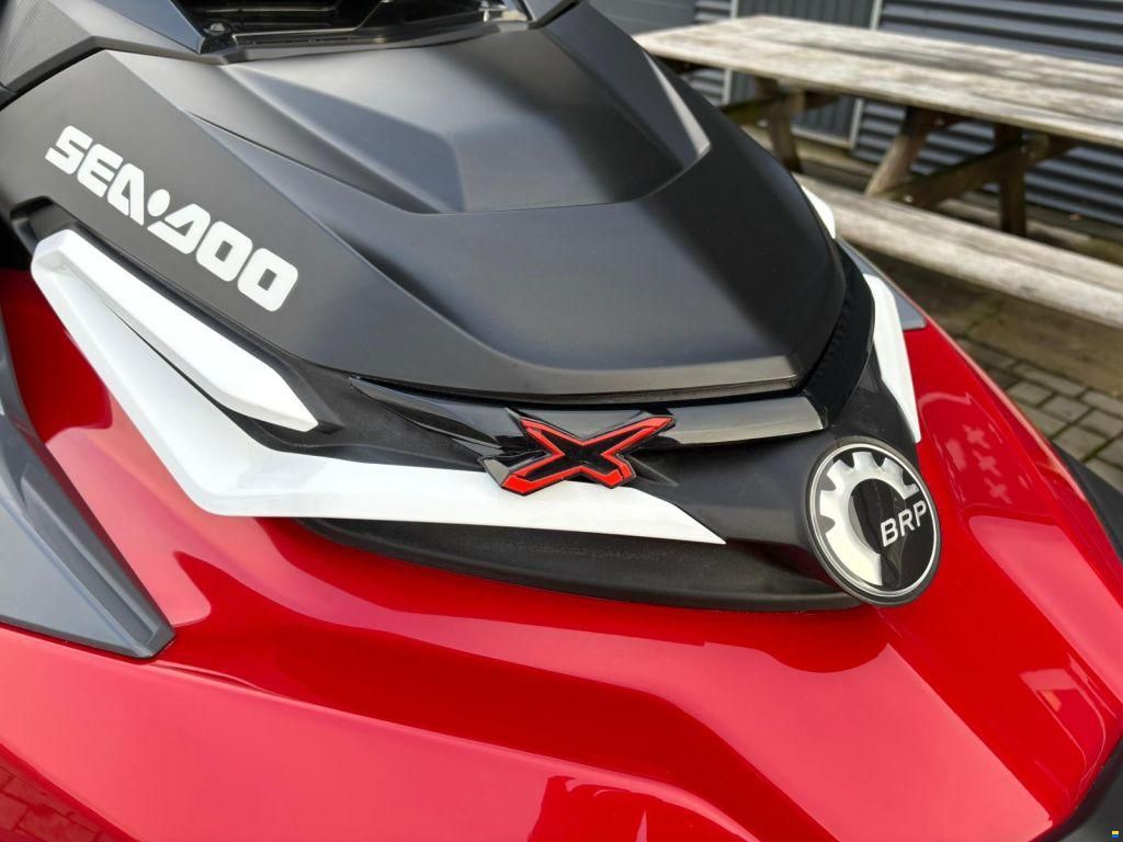 Sea Doo RXT-X RS 325